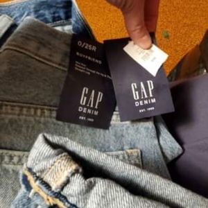 Gap girlfriend/ boyfriend style jeans 19.00 a pair